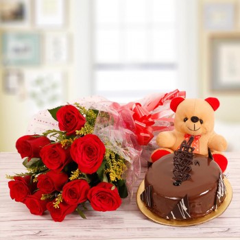 Roses & Cake With Teddy